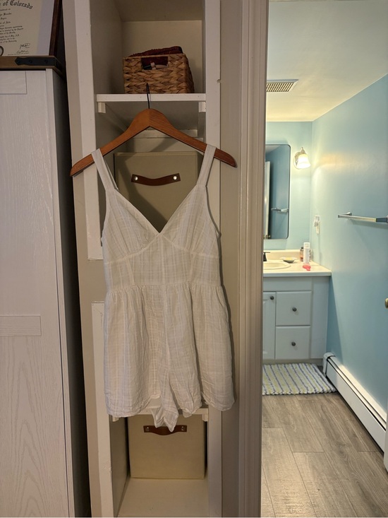 American Eagle Outfitters Pants - American Eagle Outfitters White Sleeveless Smocked Romper